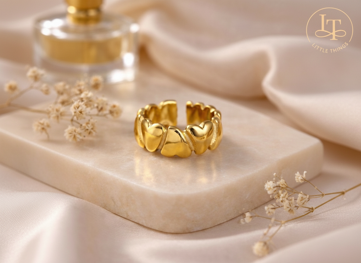 Cupid's Circle Ring