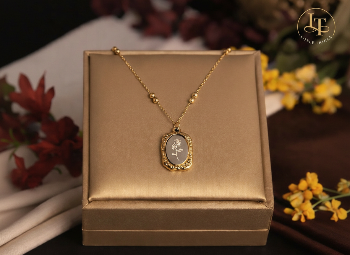 Rosara Aura Pendent