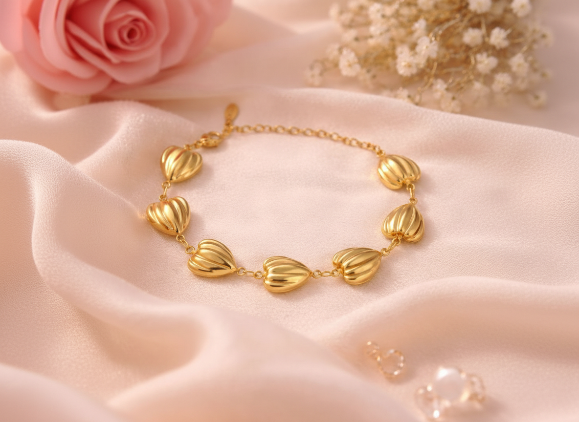 Velina Hearts Bracelet